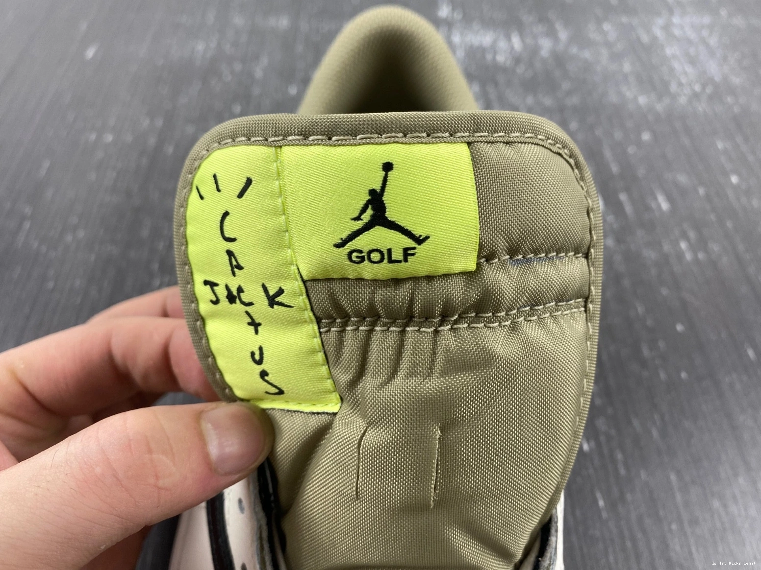 Jordan Low Neutral Retro 1 Scott Golf FZ3124-200 Travis Olive 0321